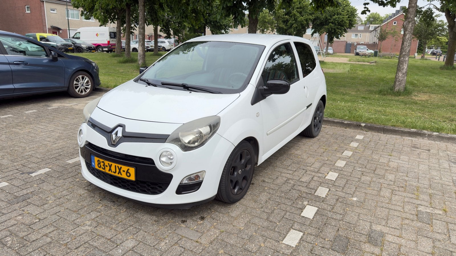 Renault Twingo 1.2 16V 2012 Wit APK tot 15-04-2027, Voorwielaandrijving, 839 kg, Twingo, 74 pk