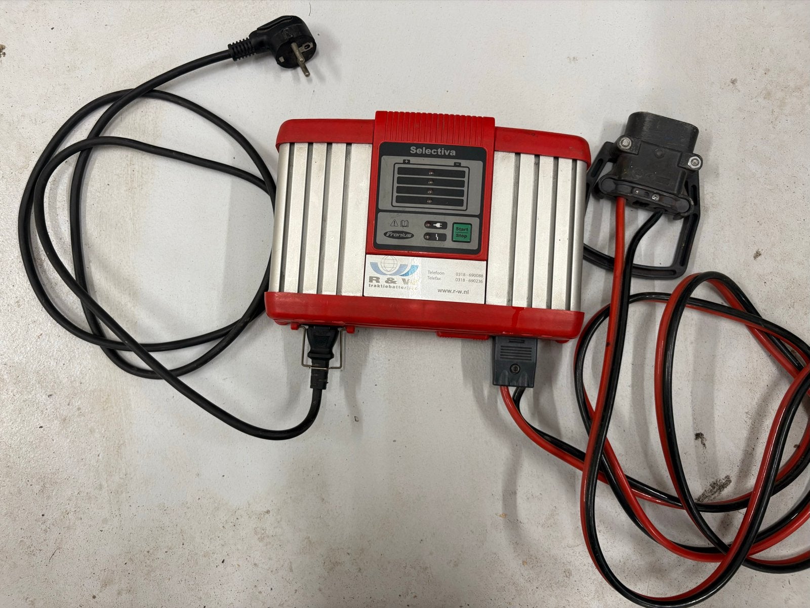 Fronius Selectiva 2020E Acculader - 24V 20A, Ophalen, Gebruikt