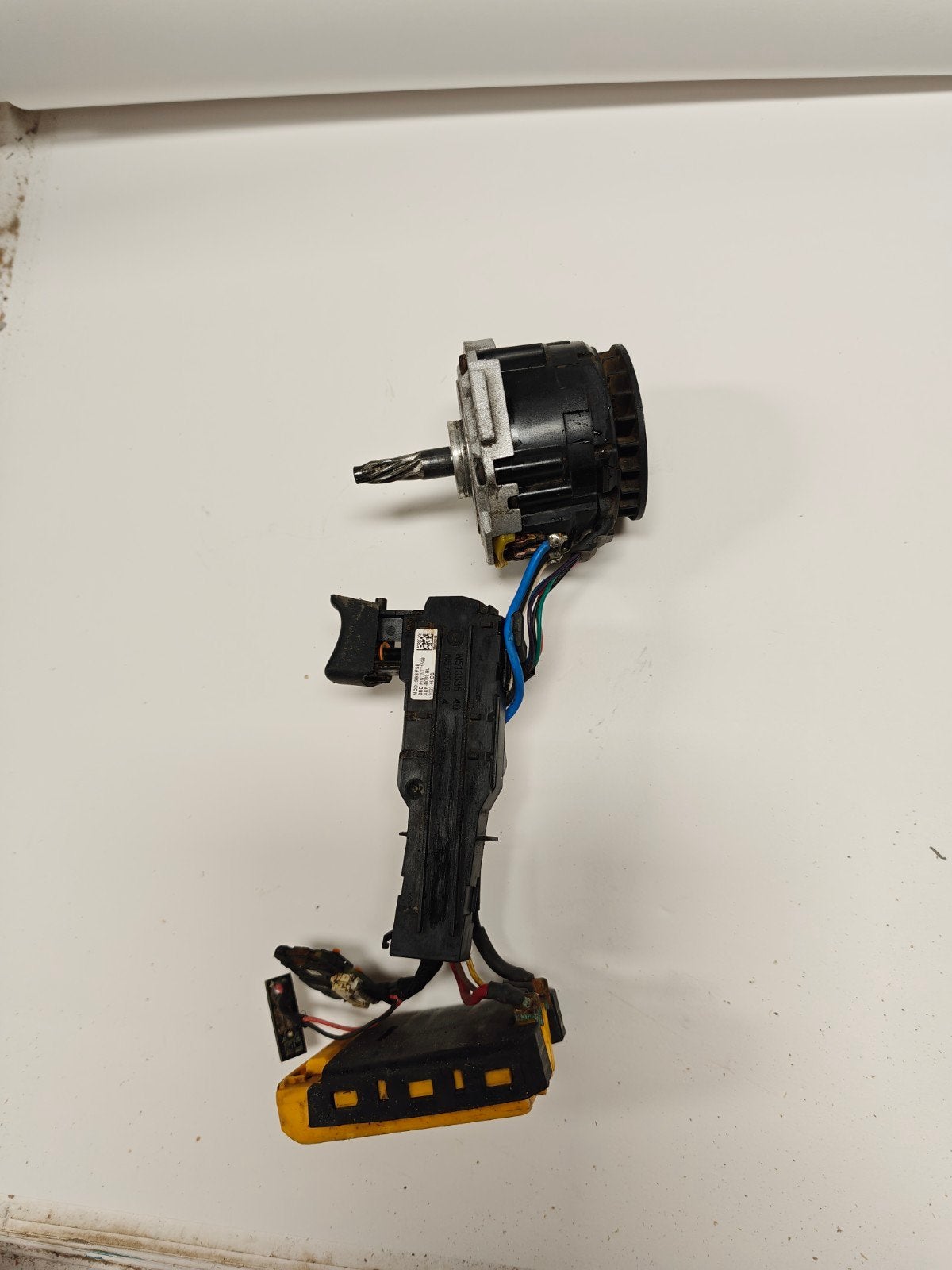 DeWalt DCF961 motor en schakelaar defect, Ophalen of Verzenden, Gebruikt, Overige typen