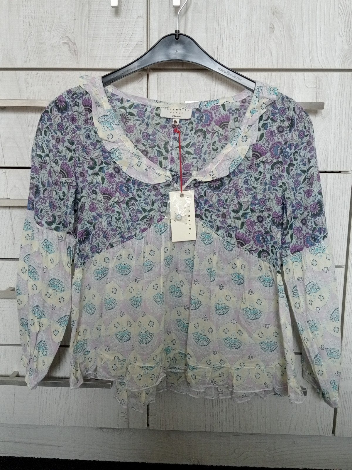 Essentiel Antwerp blouse maat 176 Nieuw met kaartje, Meisje, Overhemd of Blouse, Nieuw, Ophalen of Verzenden