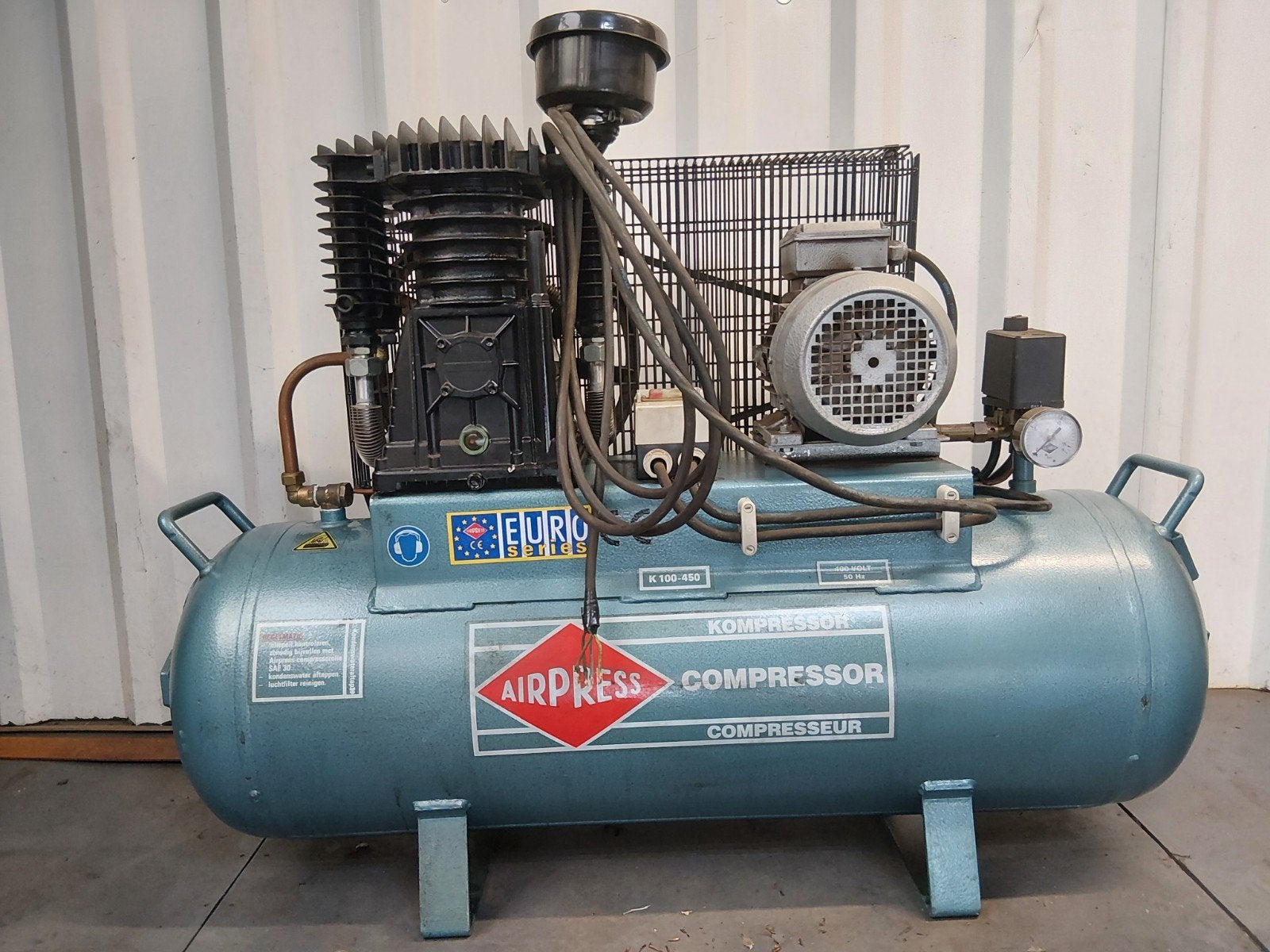 Airpress compressor k100-450.., Doe-het-zelf en Verbouw, Ophalen, Gebruikt, 400 tot 800 liter/min, 10 bar of meer