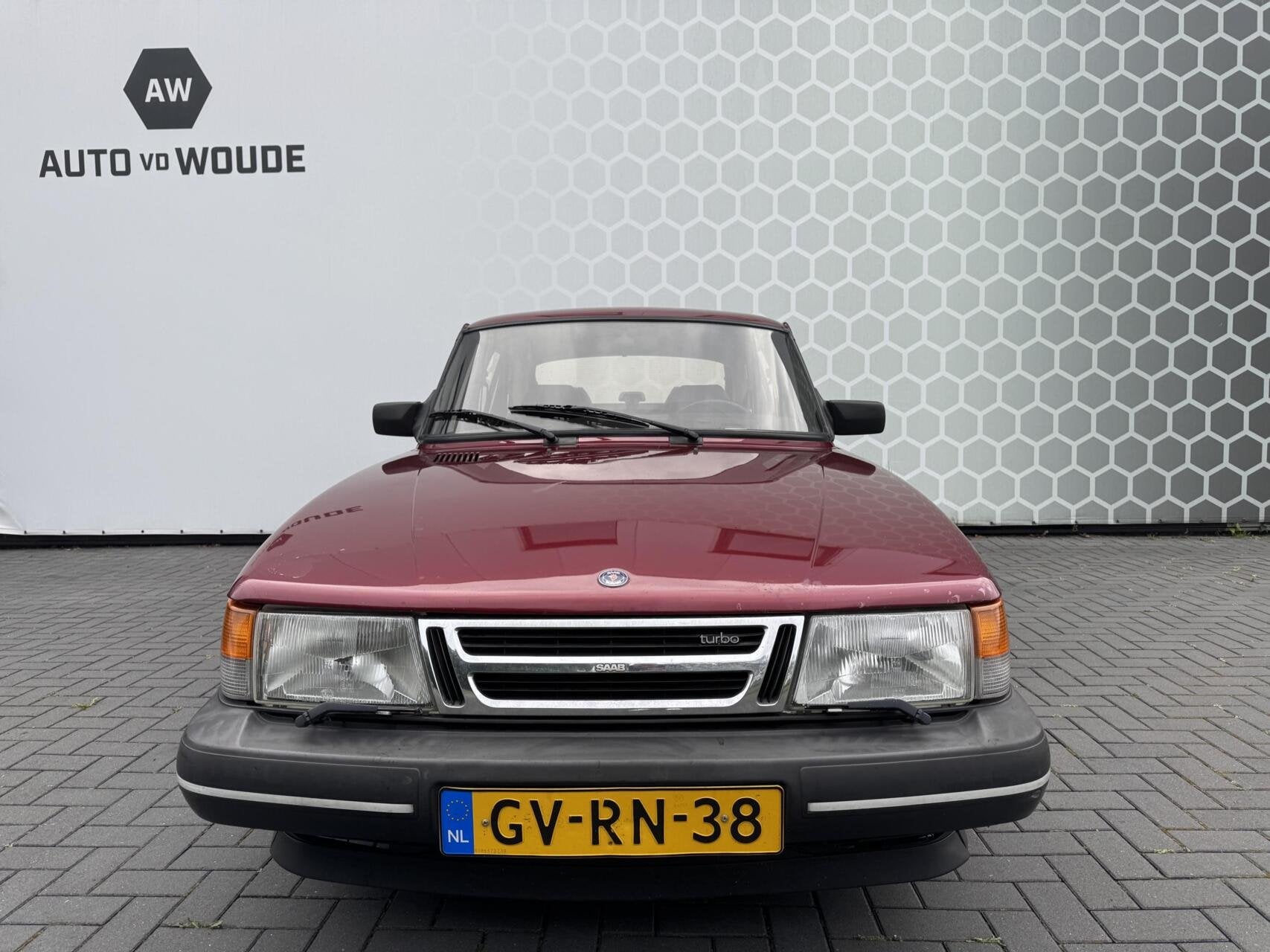 Saab 900 S 2.0 Turbo Leer Elek ramen 5 deurs Nieuwe APK, Auto's, Voorwielaandrijving, Gebruikt, Zwart, 4 cilinders