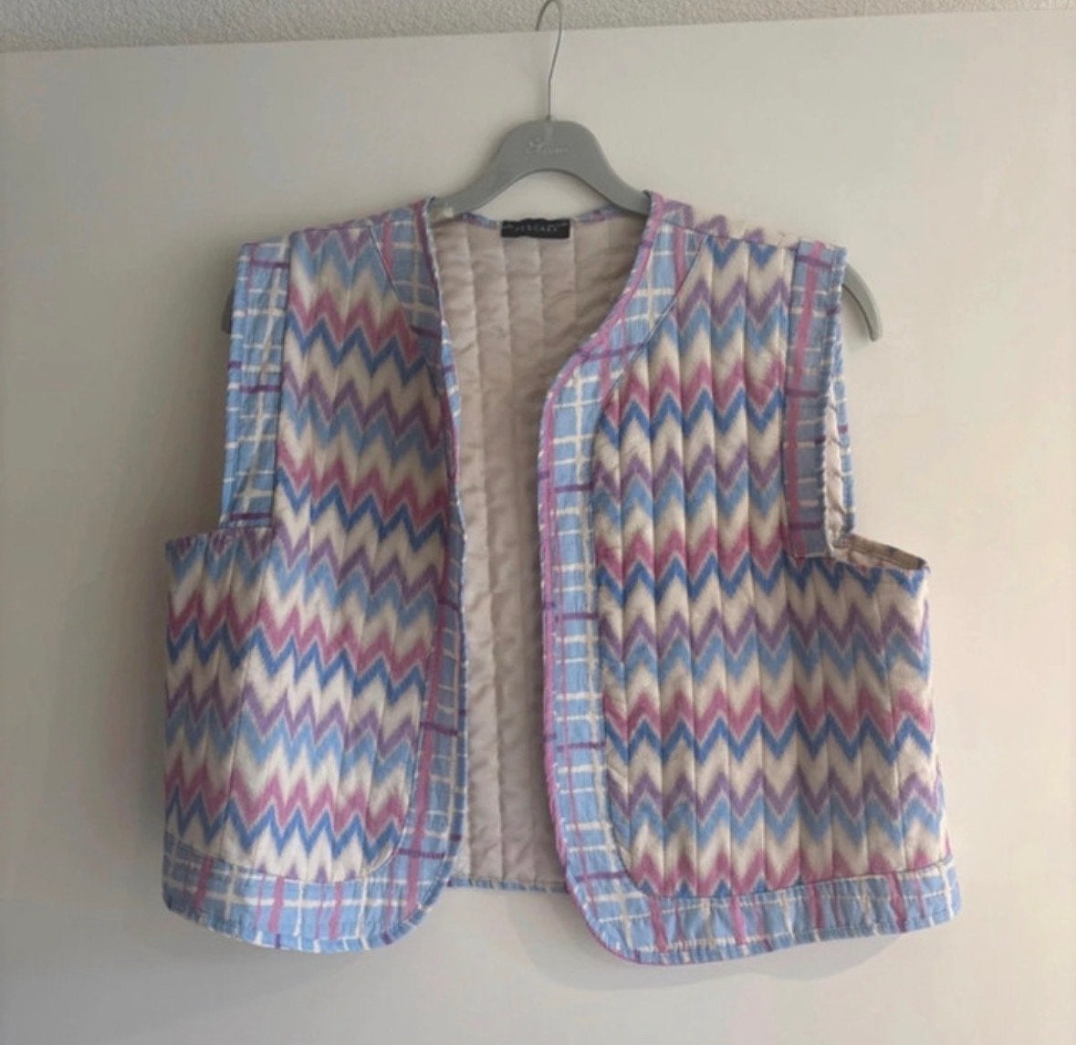 Pescara gilet met zigzagpatroon L/XL, Ophalen of Verzenden, Zo goed als nieuw, Maat 42/44 (L), Roze