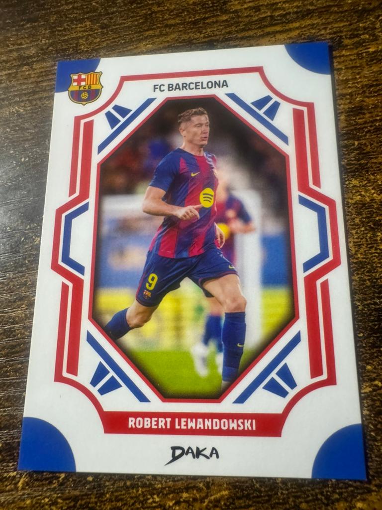 FC Barcelona Robert Lewandowski Spelerskaart DAKA, Verzamelen, Ophalen of Verzenden, Zo goed als nieuw, Buitenlandse clubs, Spelerskaart