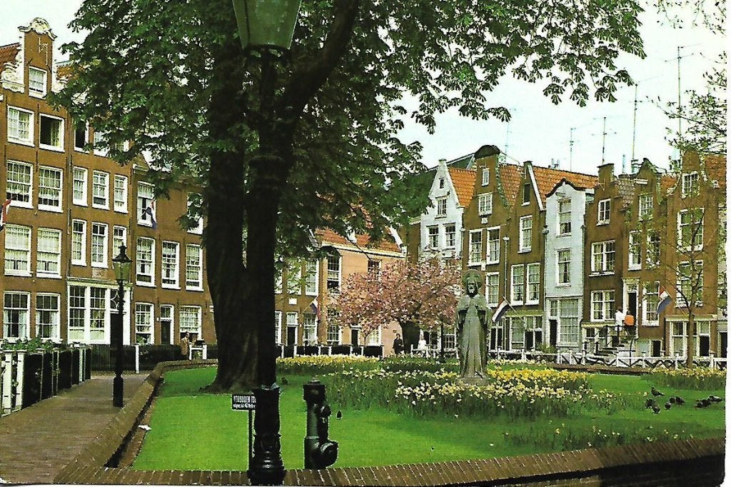 Amsterdam- -Het Begijnhof., Verzenden, 1980 tot heden, Gelopen, Noord-Holland