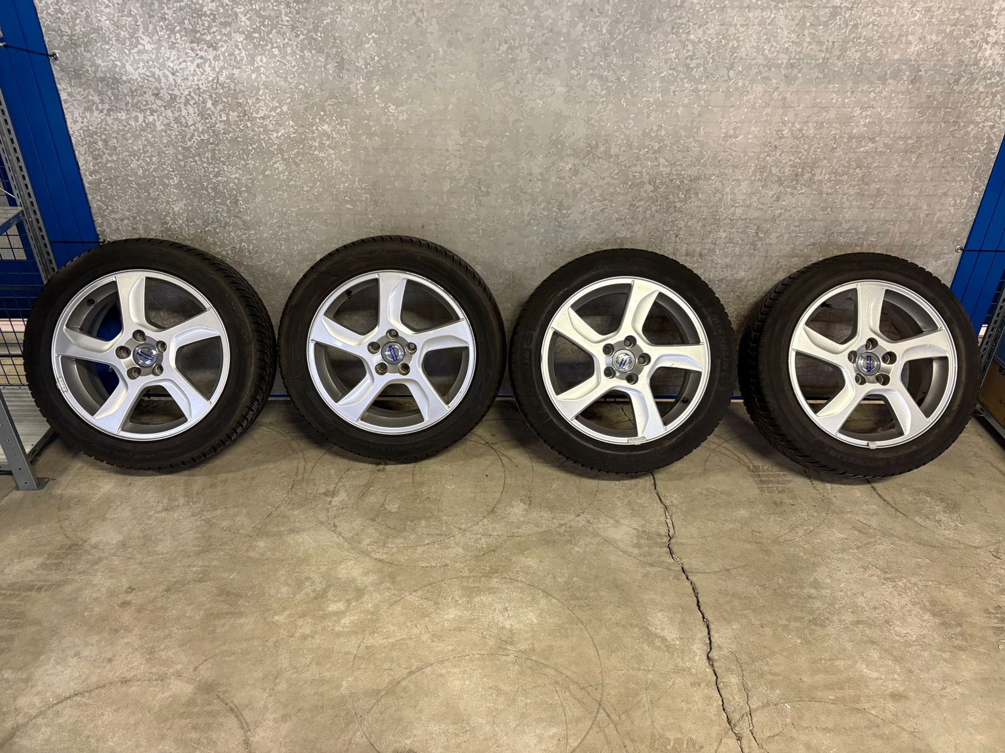 17'' 5-Spaaks - S60/V60 - Vredestein / Michelin - 215/50 R17