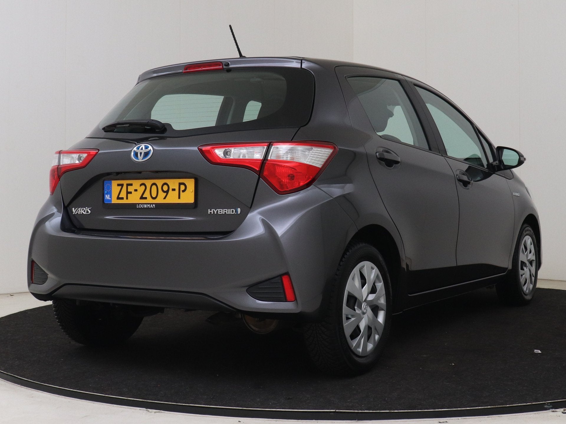 Toyota Yaris 1.5 Hybrid Active | NL dealeronderhouden |, 4 cilinders, Origineel Nederlands, Bedrijf, Yaris