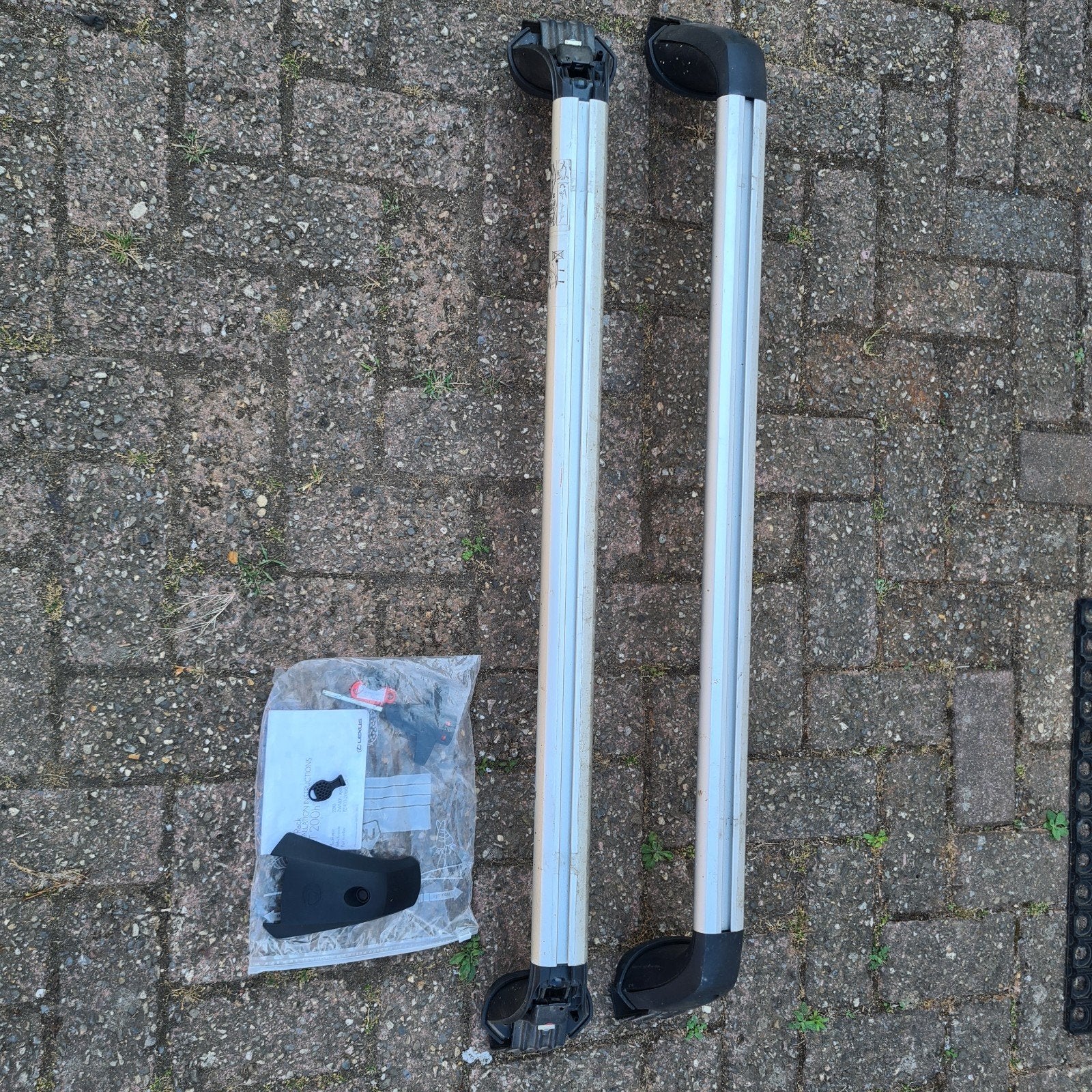 Dakdragers Lexus CT200H, Ophalen, Gebruikt