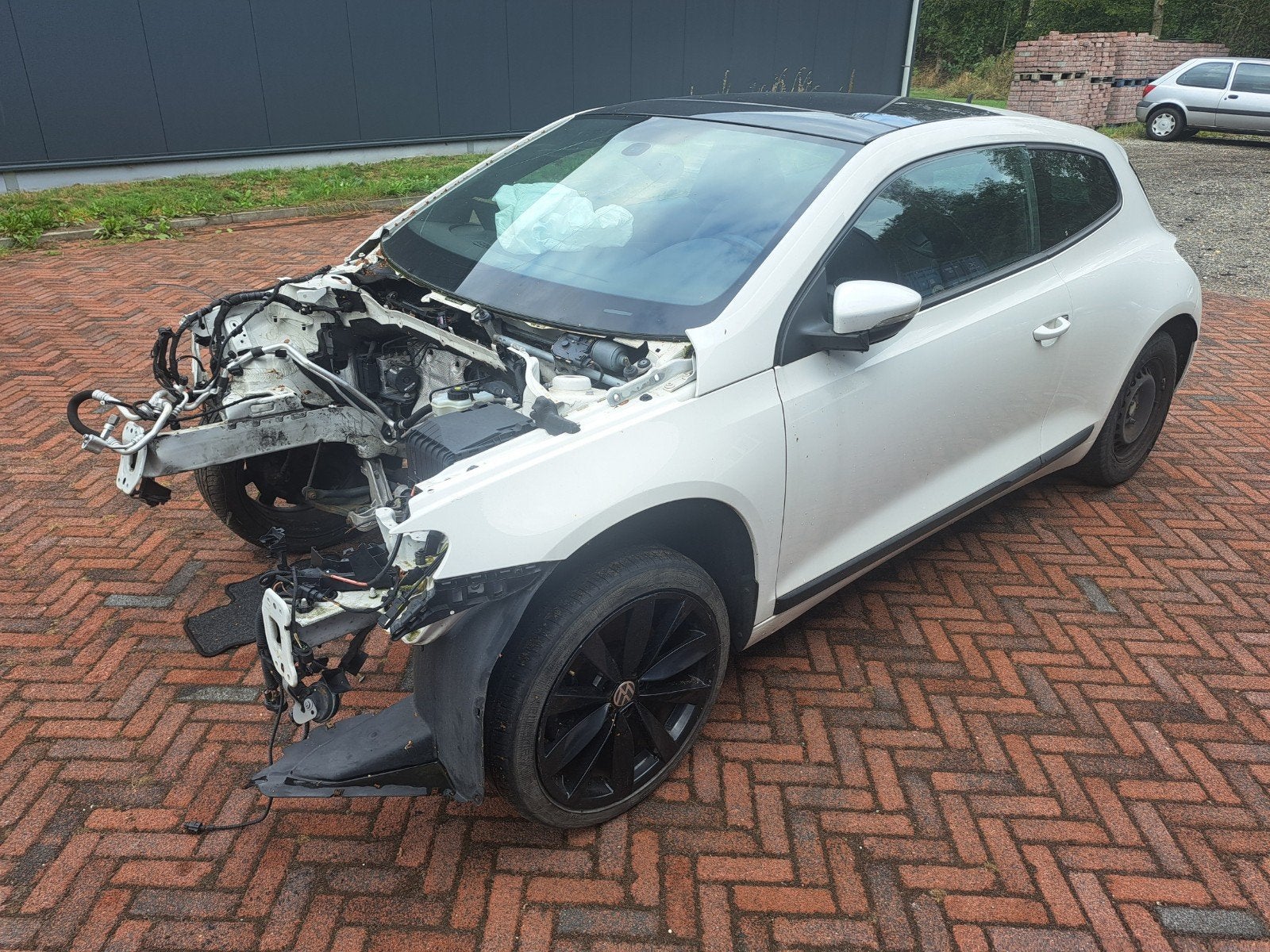 Volkswagen Scirocco 1.4 TSI Sport te koop in onderdelen, Gebruikt, Ophalen of Verzenden, Voor, Volkswagen