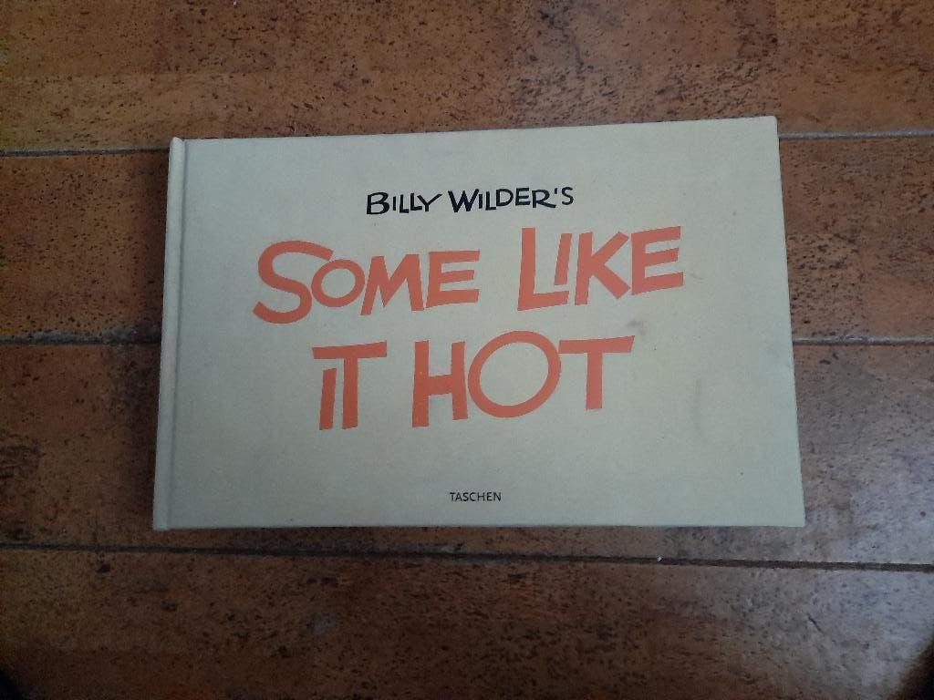 Some like it hot Billy Wilder Marilyn Monroe, Boeken, Film, Tv en Media, Ophalen of Verzenden, Zo goed als nieuw