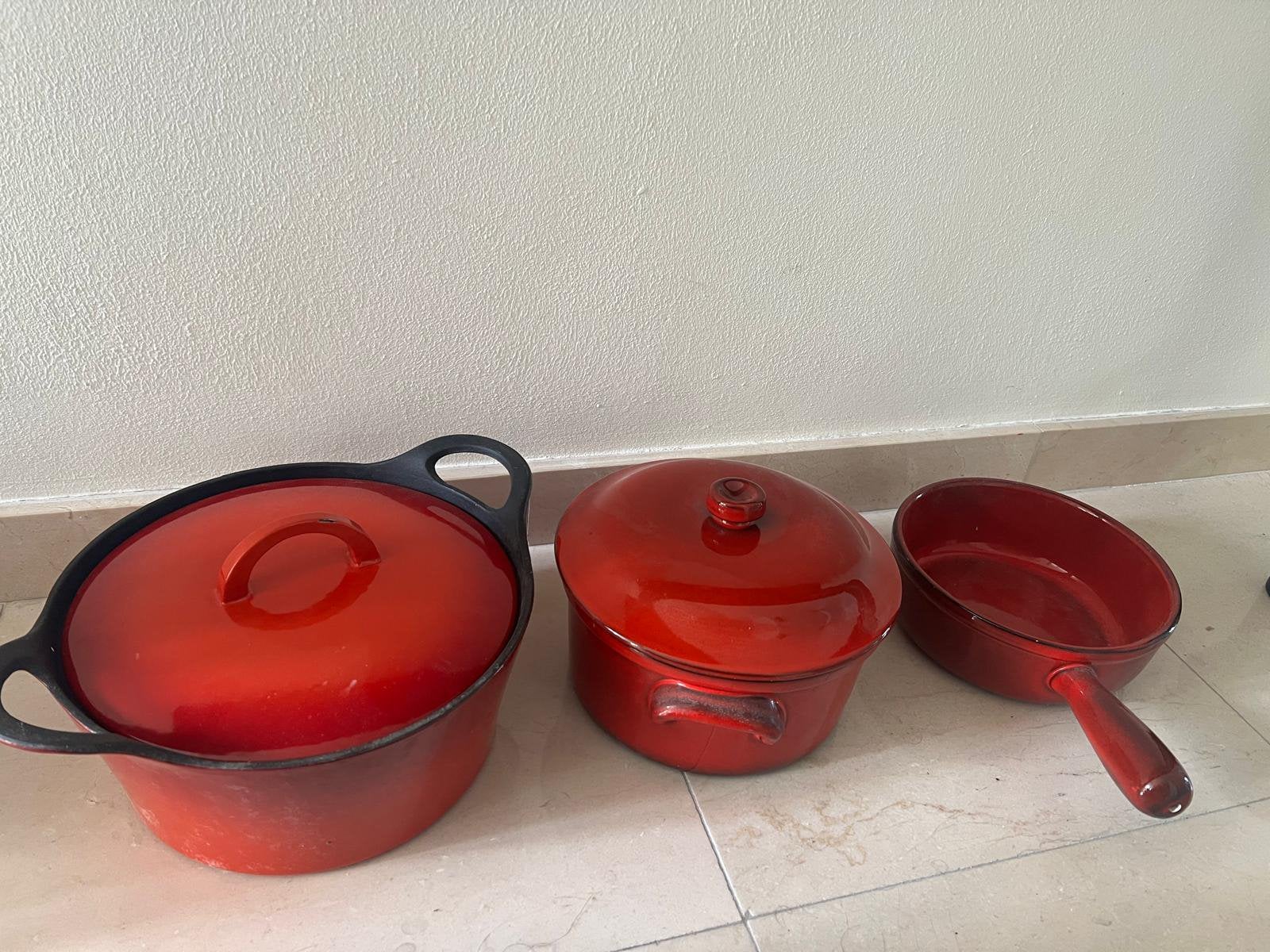 Vintage rode  pannenset – Hackman Finland – 3 delig, Ophalen of Verzenden, Zo goed als nieuw, Rvs, Pannenset