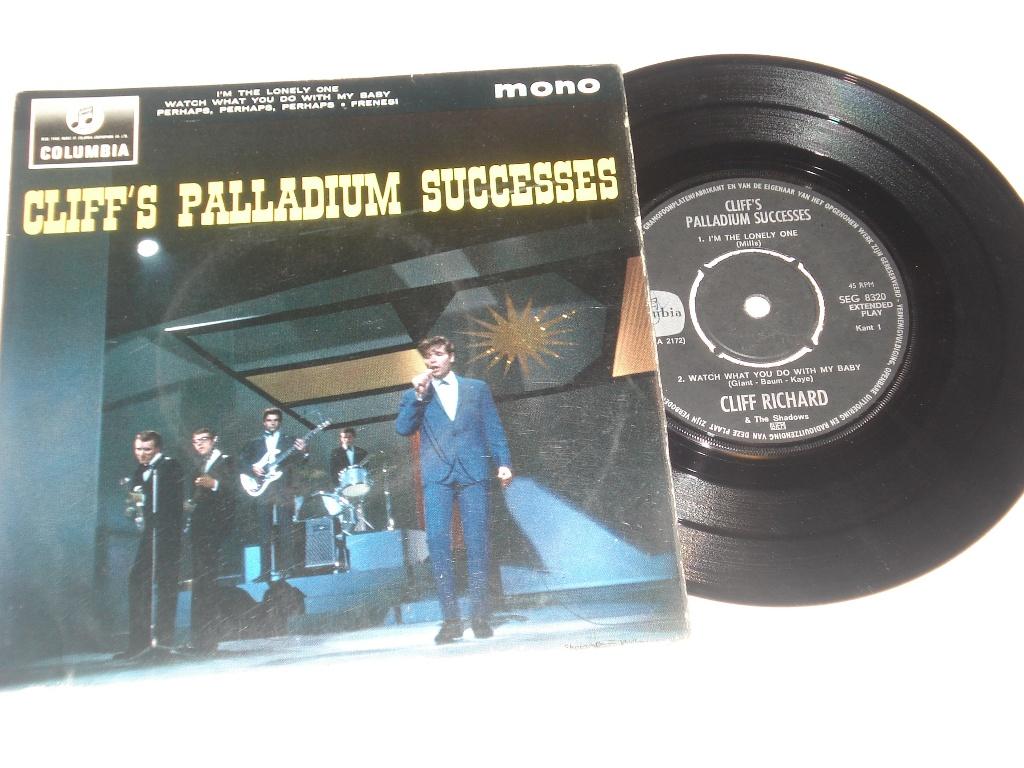Cliff Richard  EP  Palladium Successes  NL    Orgineel, Fotohoes, Ophalen of Verzenden, Zo goed als nieuw, Pop