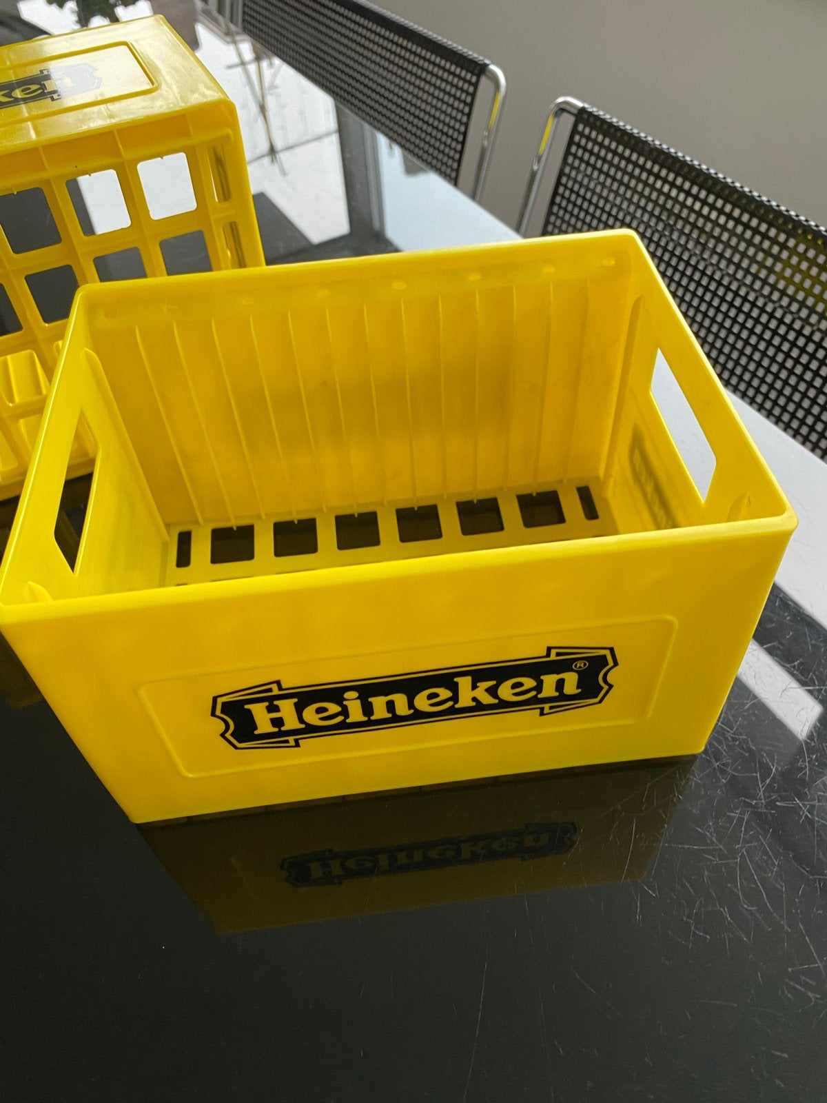 2 Heineken kratje CD rekjes, Kunststof, Gebruikt, Ophalen of Verzenden, 25 tot 75 discs