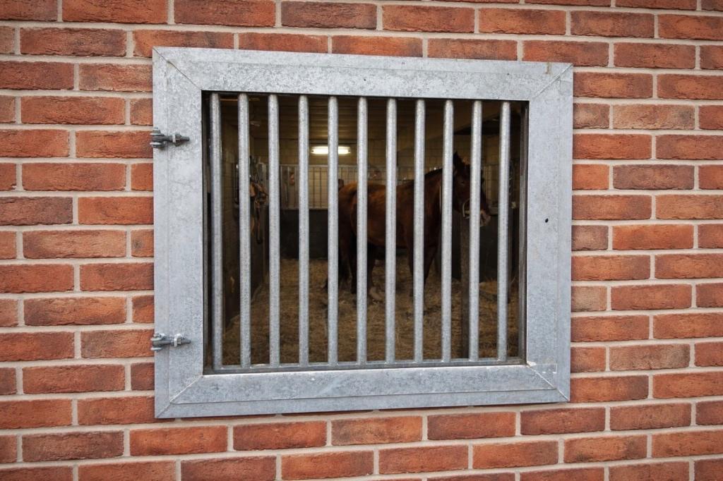 Stabiel venster, paardenboksen, staldeuren, Dieren en Toebehoren
