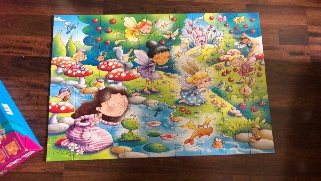 Sprookjes vloerpuzzel 45 stukken, Ophalen of Verzenden, 10 tot 50 stukjes, Gebruikt