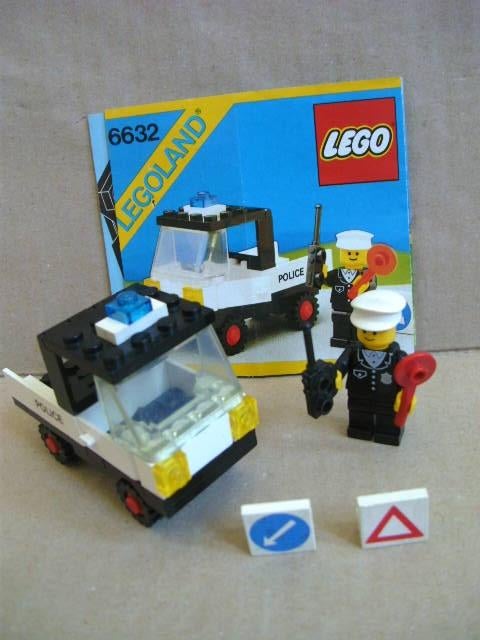 Lego set 6632 politieauto met agent en borden. met boekje, Ophalen of Verzenden, Gebruikt