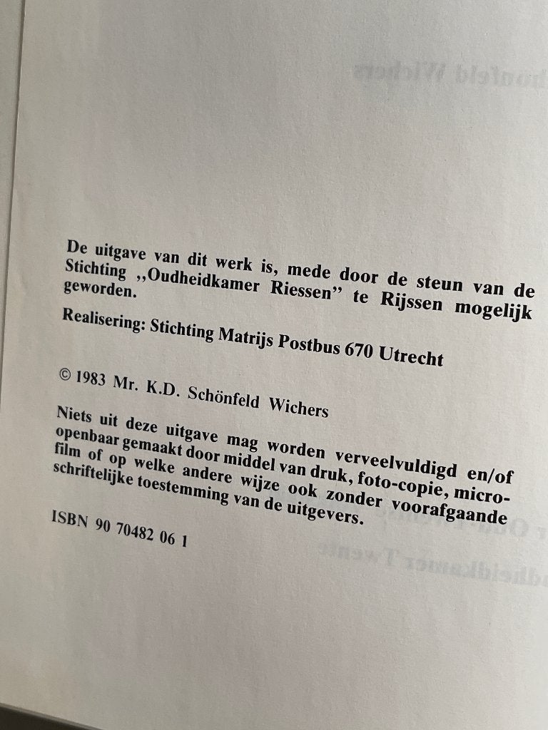 Woordenboek Twents-Nederlands / 1983    -   TWENTE, Overige uitgevers, Ophalen of Verzenden, Zo goed als nieuw, Overige talen