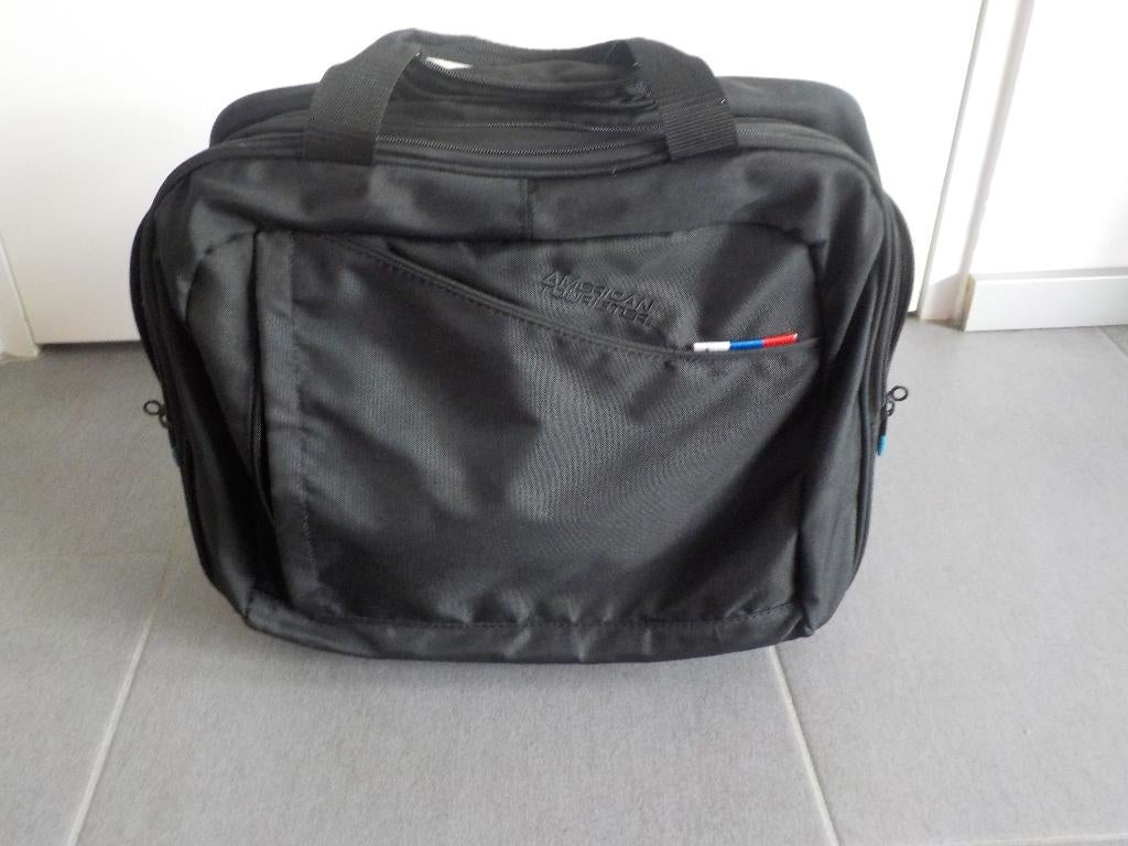 Laptoptas met wielen, Trolleytas, 17 inch of meer, Zo goed als nieuw, Zwart