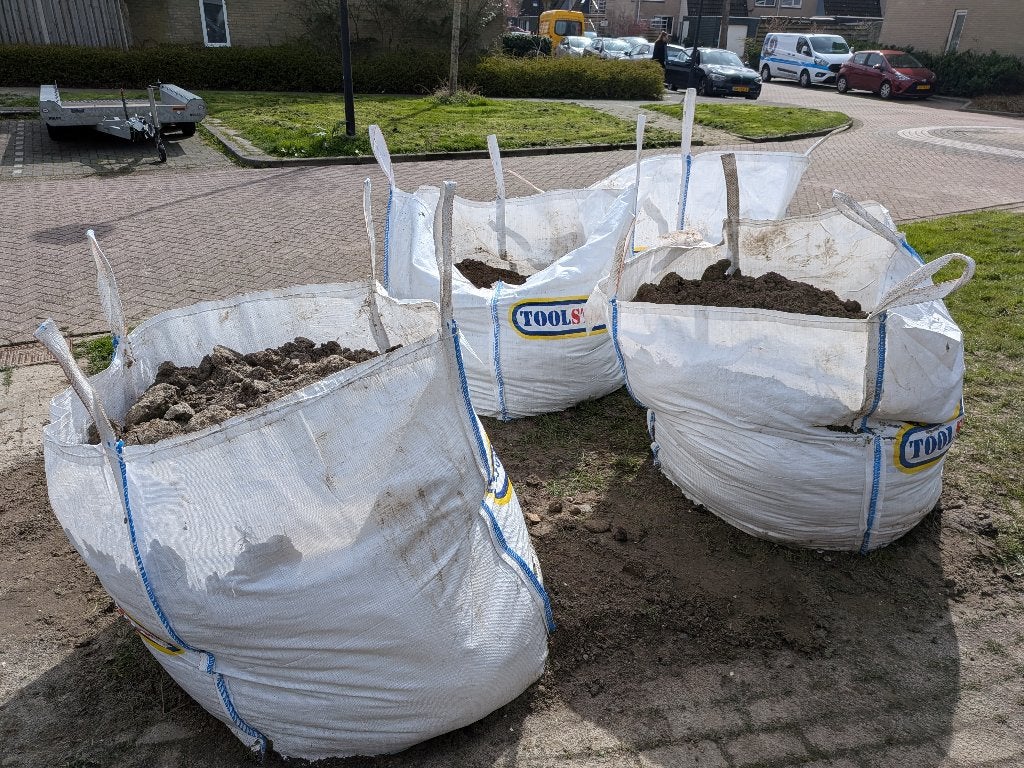 GRATIS vruchtbare tuingrond, ongeveer 3 kuub, Tuin en Terras, Aarde en Mest, Ophalen, Tuinaarde