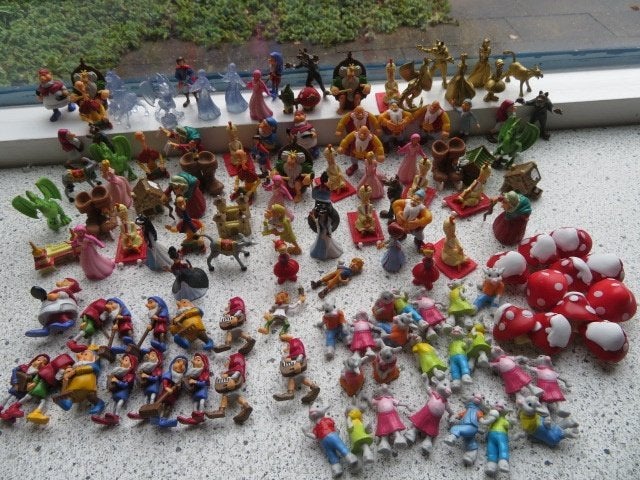 125 Figuurtjes van Efteling Sprookje sprookjesfiguren goud-, Ophalen of Verzenden, Zo goed als nieuw