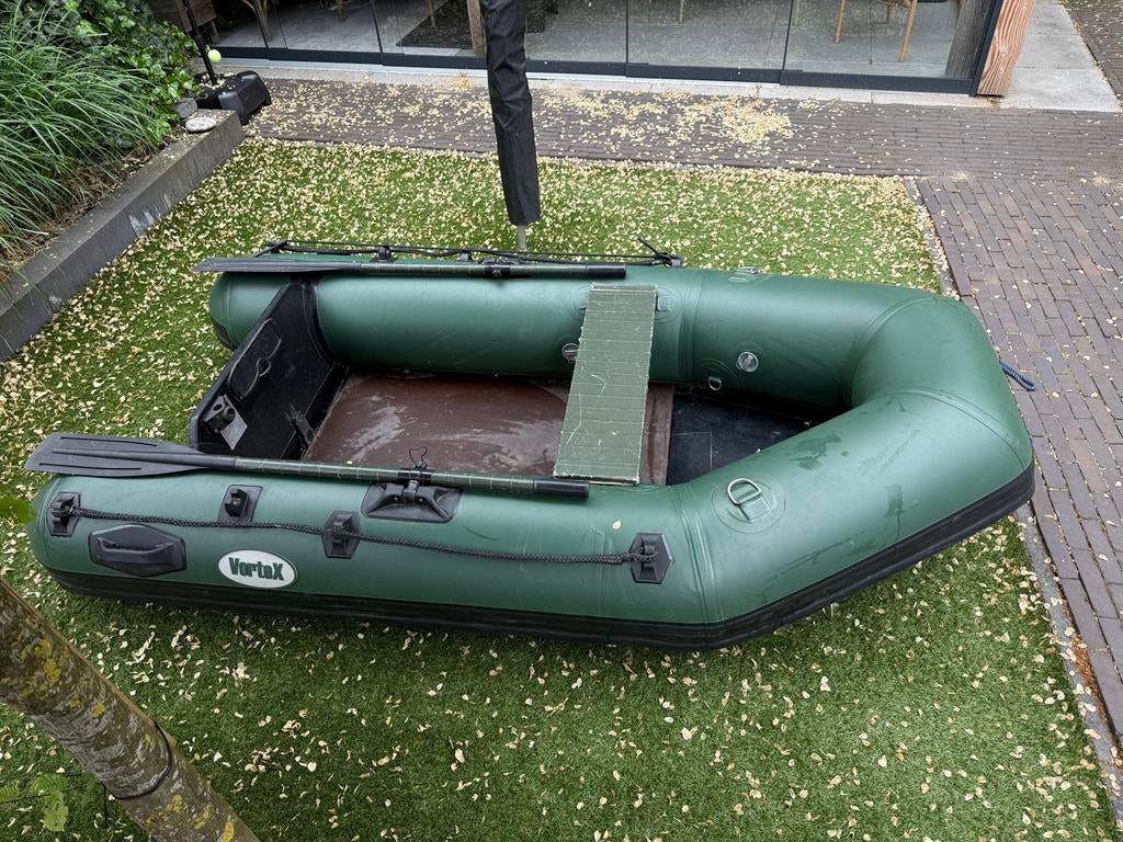 Vortex karperboot 2.30 mt., Watersport en Boten, Ophalen, Gebruikt, Overige typen