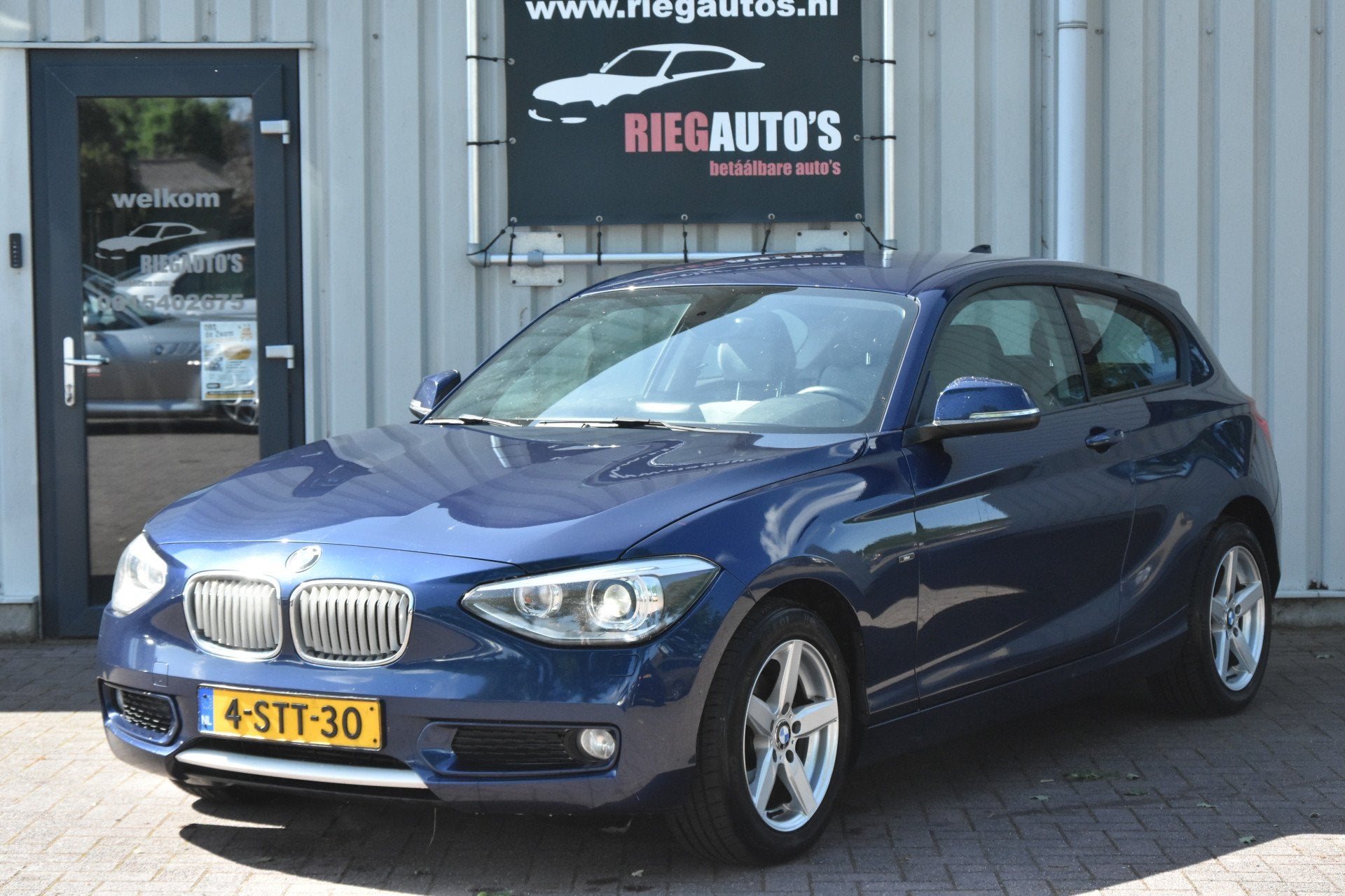 BMW 1-serie 116i Executive – 2013 | Origineel Nederlandse, Auto's, Gebruikt, Euro 6, 4 cilinders, 1290 kg