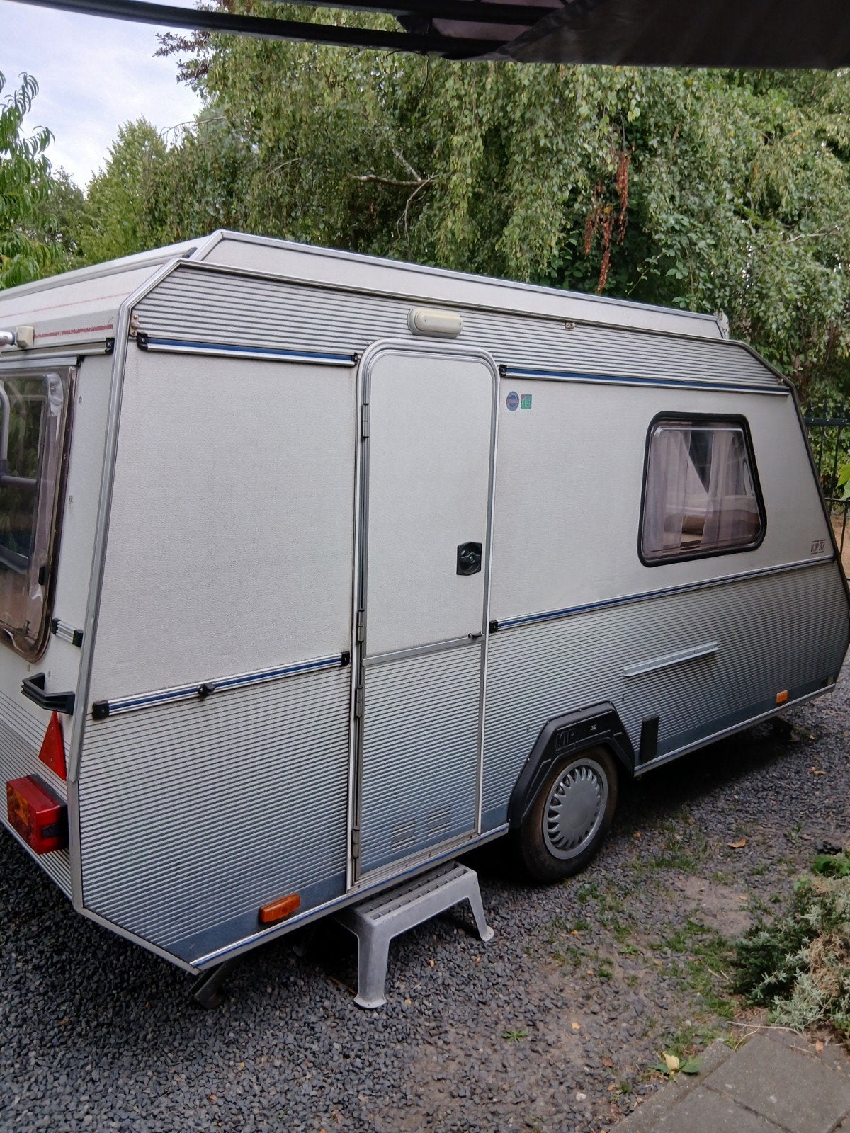 kip Kompakt 37kk met hefdak, 3 slaapplaatsen, Caravans en Kamperen, Caravans, Standaardzit, Kip, Tot en met 2, Particulier