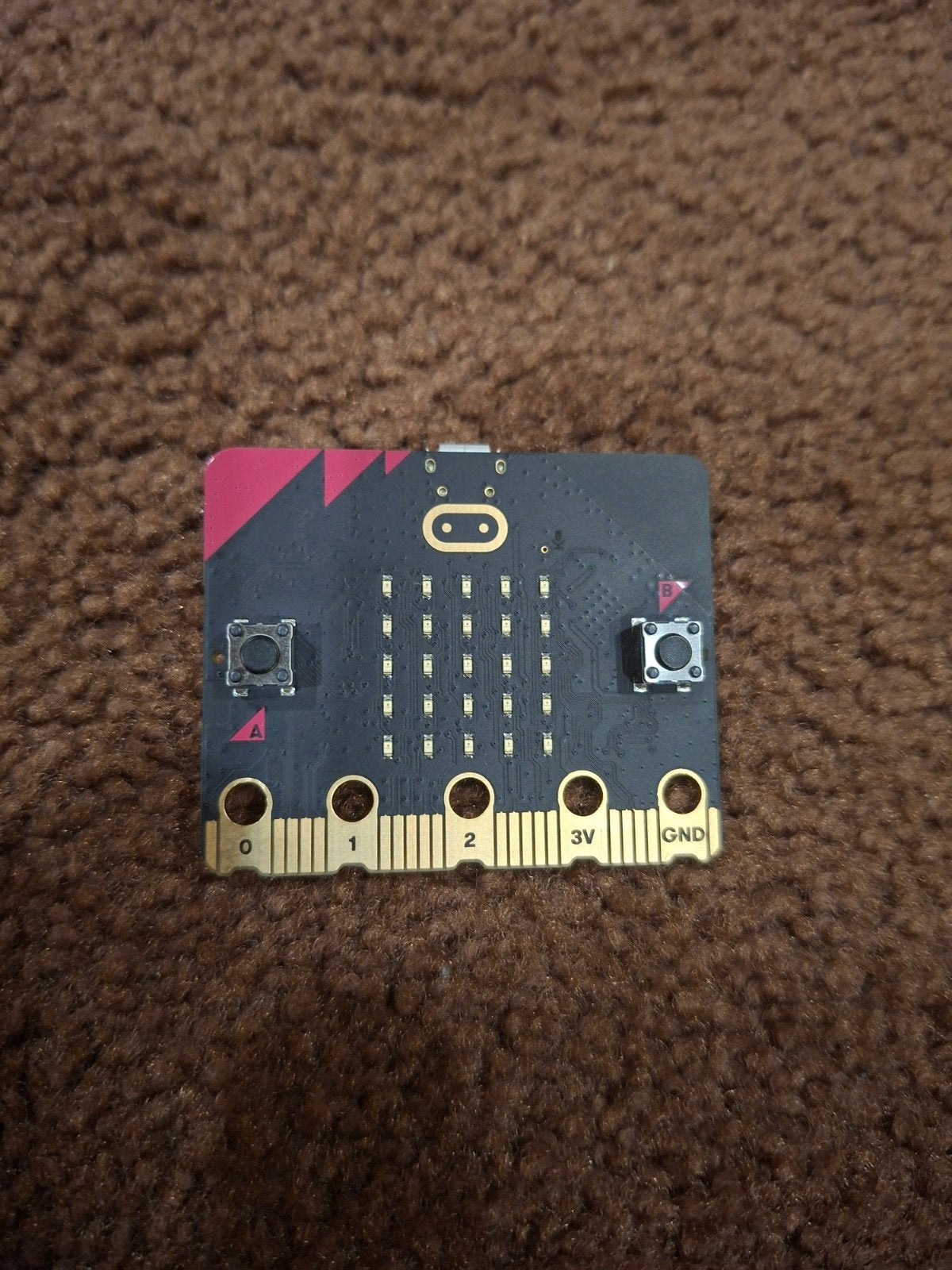 BBC Micro:bit V2 - Educatieve microcontroller, Ophalen of Verzenden, Zo goed als nieuw