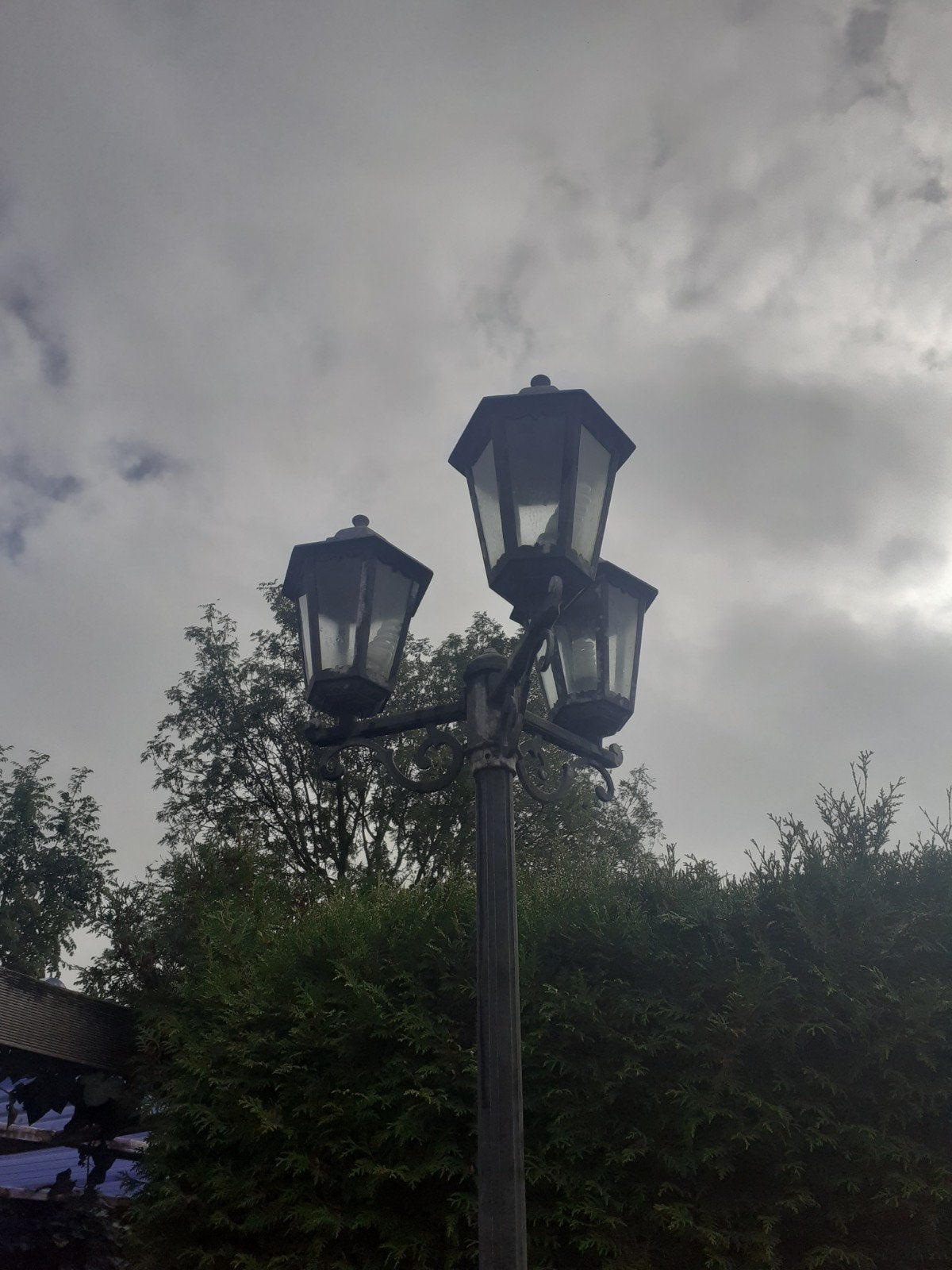 Klassieke buitenlamp - 260cm hoog, Ophalen, Gebruikt, Minder dan 50 watt, Staande lamp