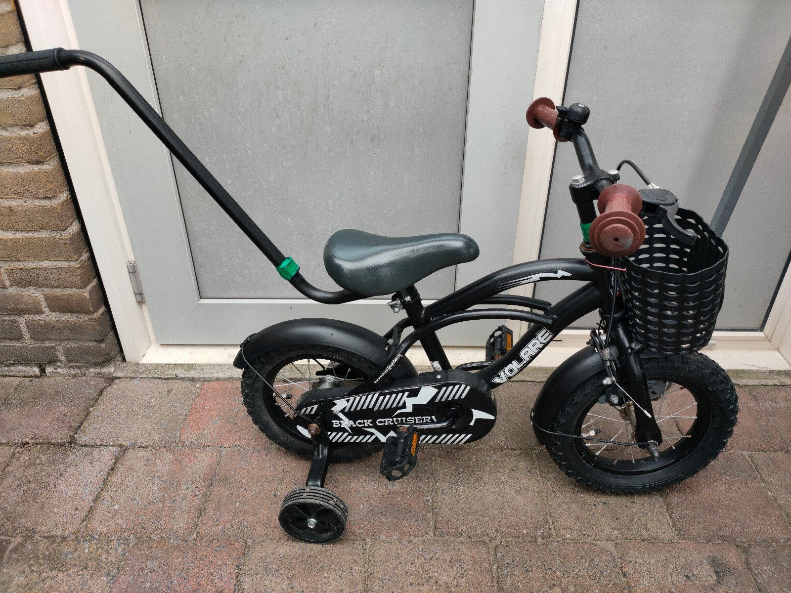 12 inch Volare Black Cruiser met zijwieltjes en duwstang, Fietsen en Brommers, Ophalen, Terugtraprem, Staal, Cruiser