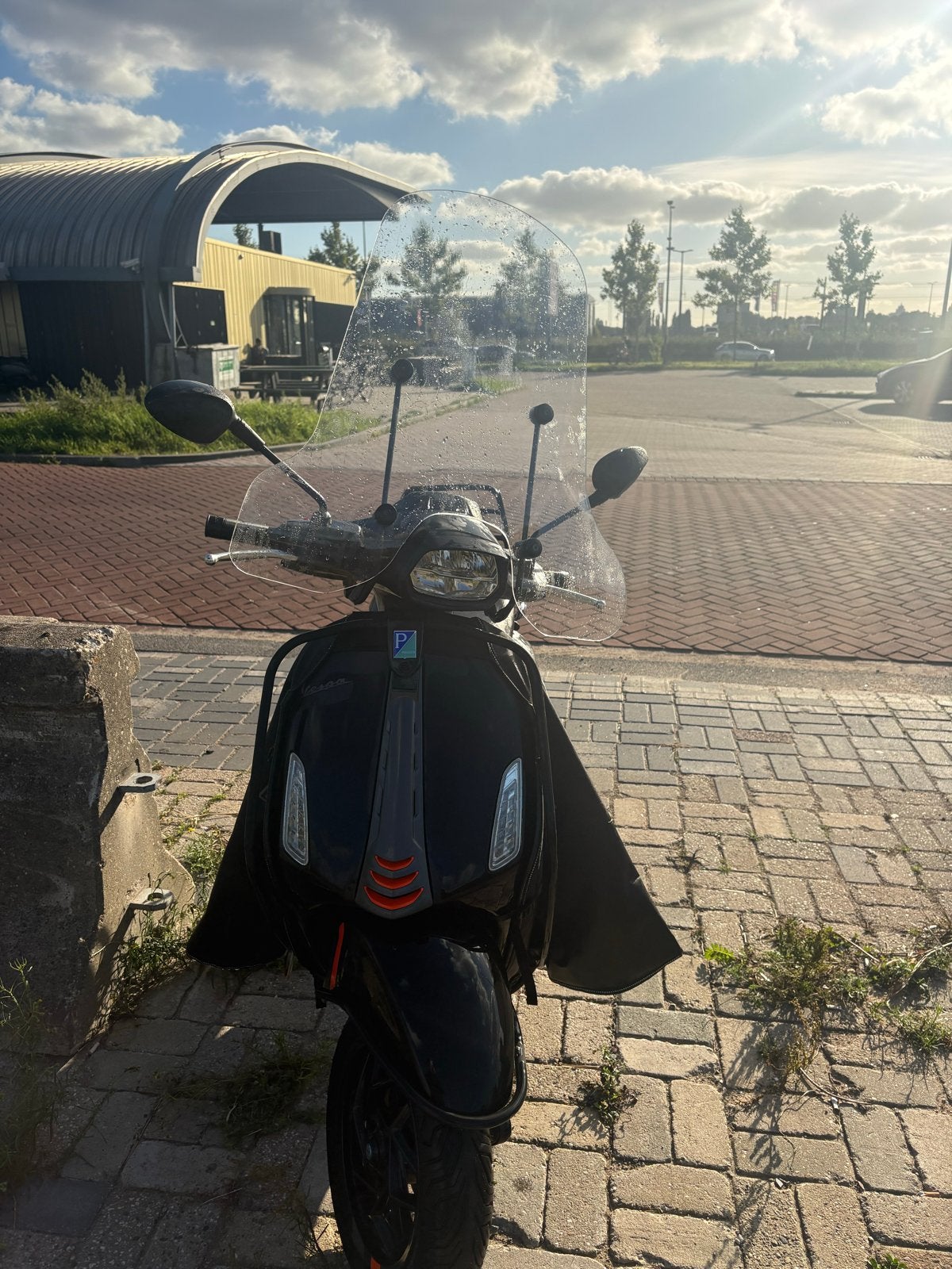 Vespa Elettrica 2025 - Eerste eigenaar, goed onderhouden, Fietsen en Brommers, Gebruikt, Overige modellen, Maximaal 45 km/u, 0 versnellingen