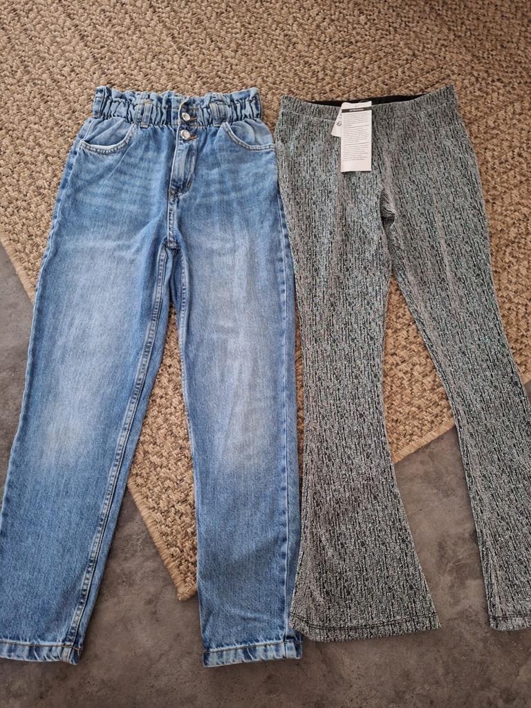2 mooie broeken mt 146: Denim Co en Wibra (nieuw)!, Broek, Meisje, Nieuw, Ophalen of Verzenden