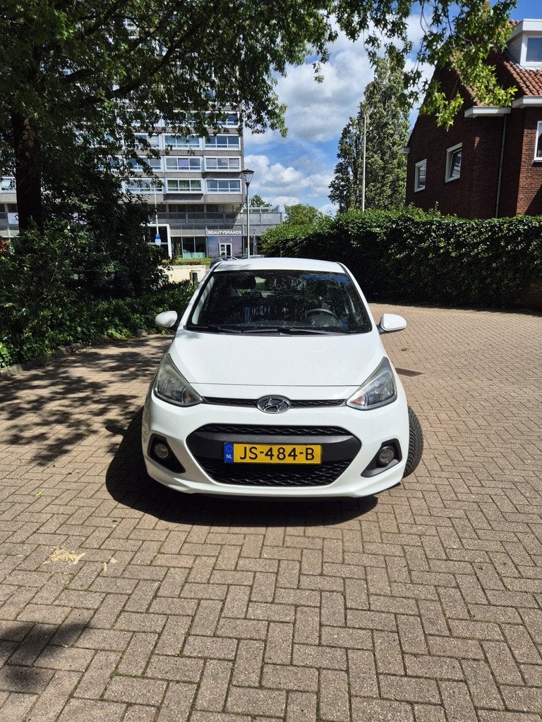 Hyundai i10 1.0i i-Motion Comf., Auto's, Hyundai, Bedrijf, i10, ABS, Airbags, Airconditioning, Automatische klimaatregeling, Centrale vergrendeling