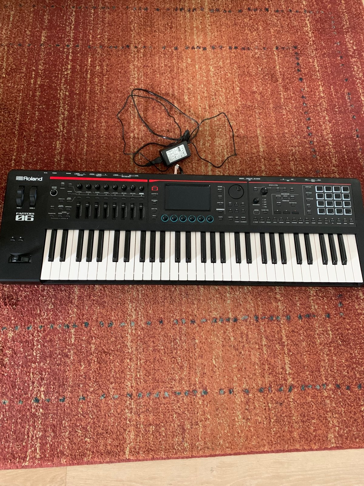 Roland fantom 6, Ophalen, Zo goed als nieuw, 61 toetsen, Roland