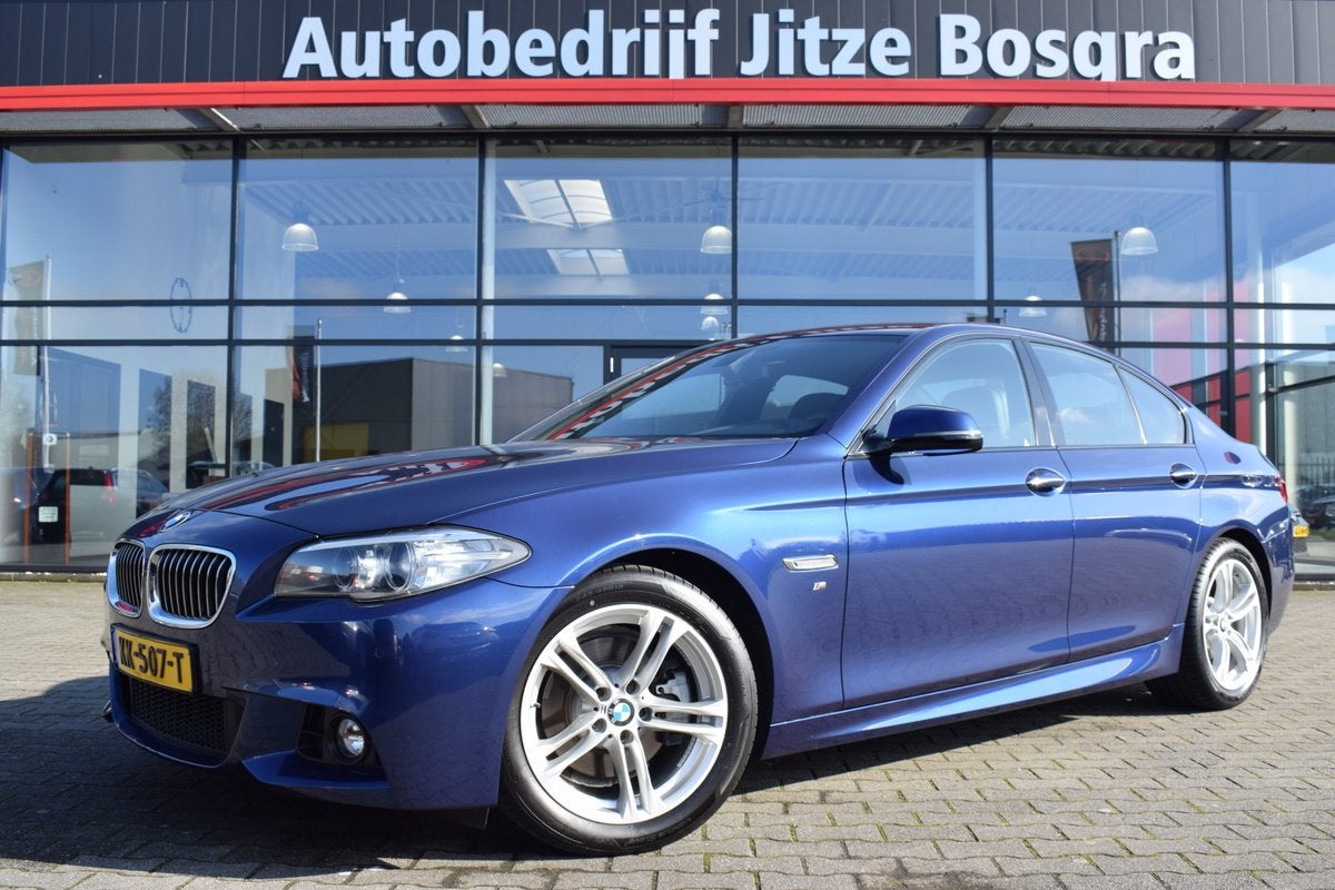 BMW 5 Serie 520i Automaat M-Sport Edition Zwart Leder | Bi-X, Auto's, Automaat, Achterwielaandrijving, Gebruikt, 4 cilinders