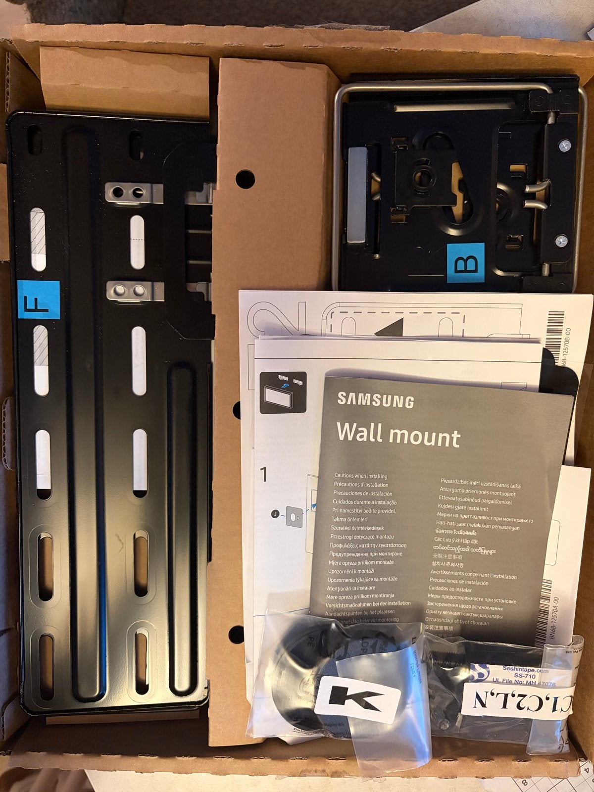 Wall mount Samsung The Frame 55LS03F (2025) 65 inch nieuw, Ophalen of Verzenden, Nieuw