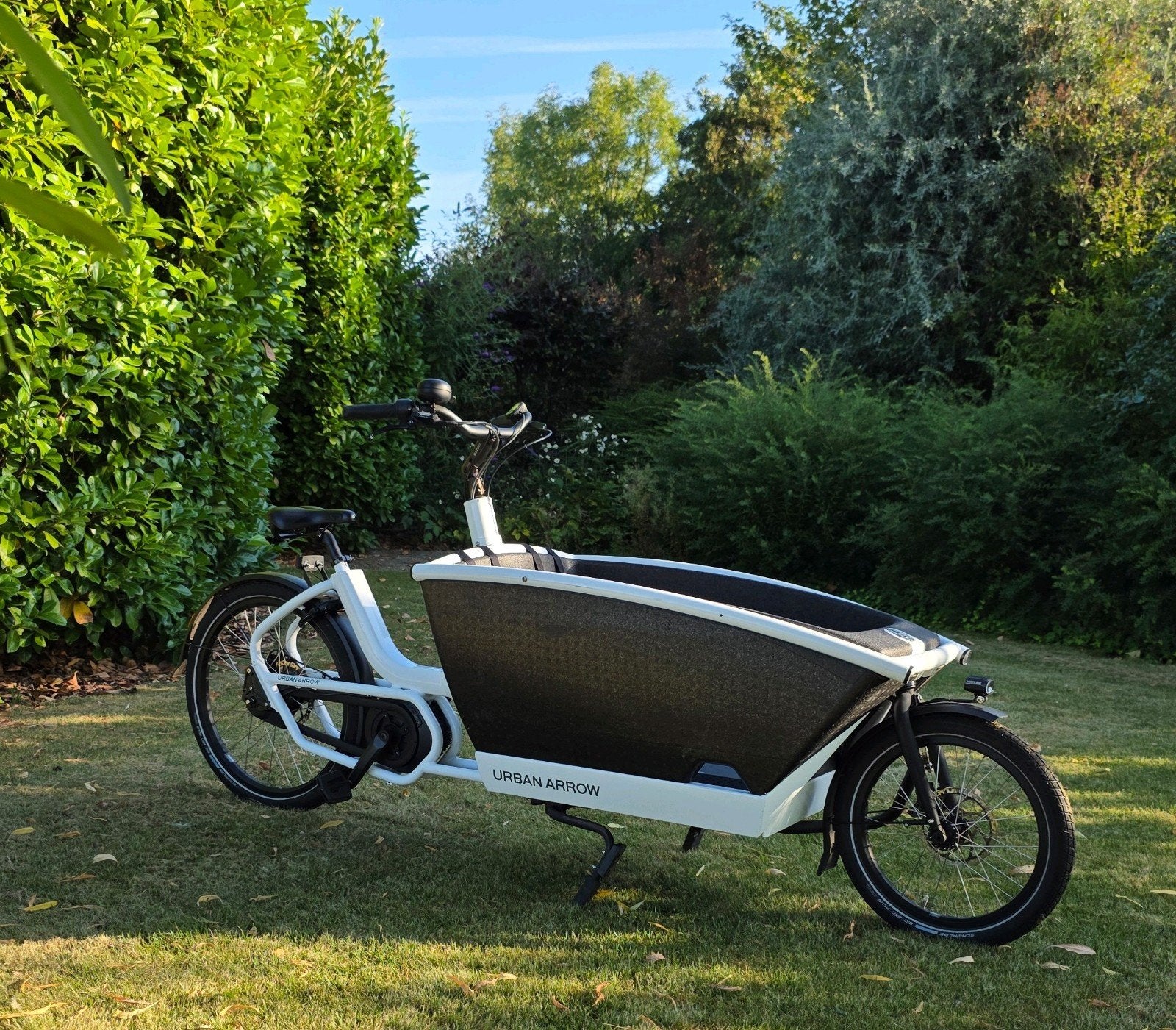 Elektrische bakfiets Urban Arrow Family / 5478 km / 2023, Zo goed als nieuw, 51 tot 55 cm, 50 km per accu of meer, Ophalen
