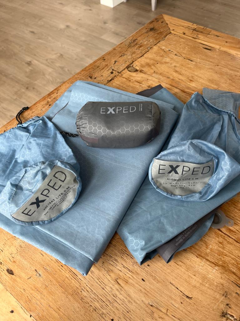 2 x Lichtgewicht EXPED Airmat Lite 5M met pompje, Ophalen of Verzenden, Zo goed als nieuw
