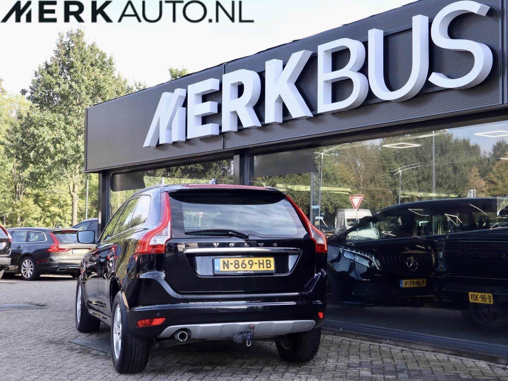 Volvo XC60 2.0 D3 FWD Ocean Race Automaat, Leder, Trekhaak, 1624 kg, 4 cilinders, Zwart, Leder