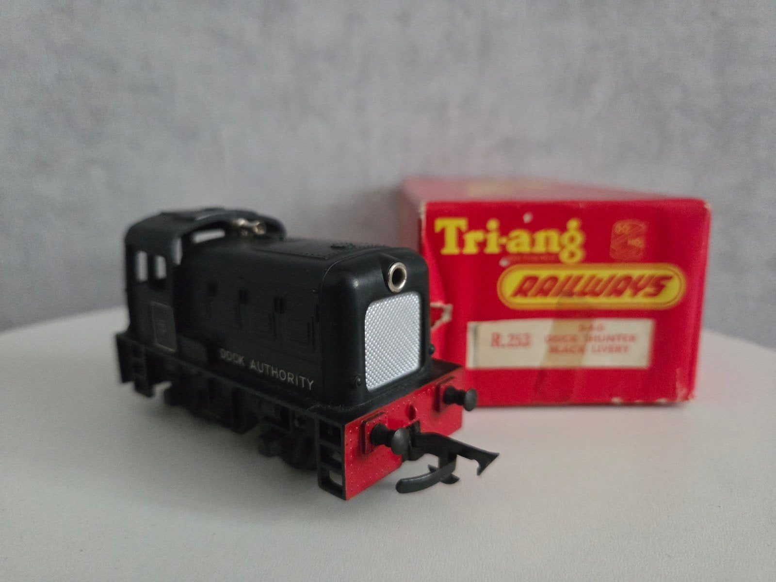 Tri-ang Dock Shunter Zwart (Type 253) - Werkend, jaren '60, Overige merken, Gebruikt, Ophalen of Verzenden, Analoog
