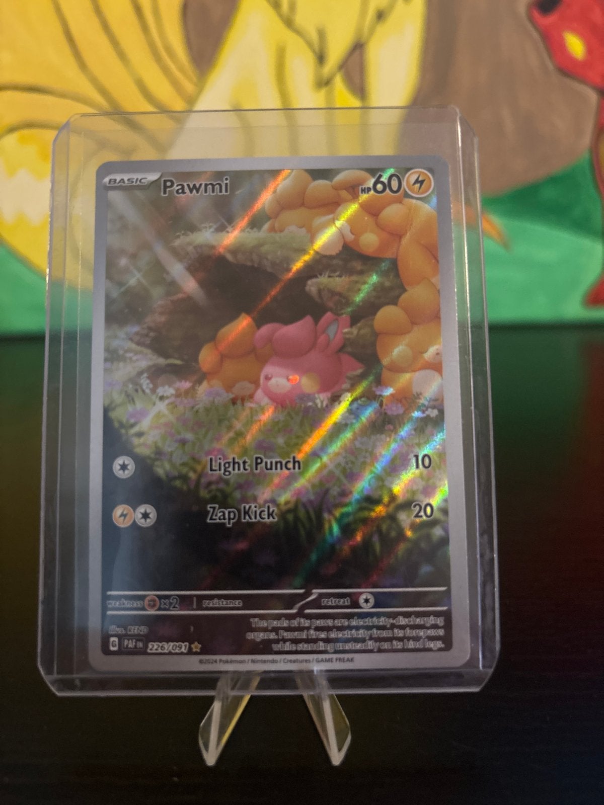 Paldean Fates Shiny Pawmi Pokémon kaart, Ophalen of Verzenden, Zo goed als nieuw, Losse kaart, Foil