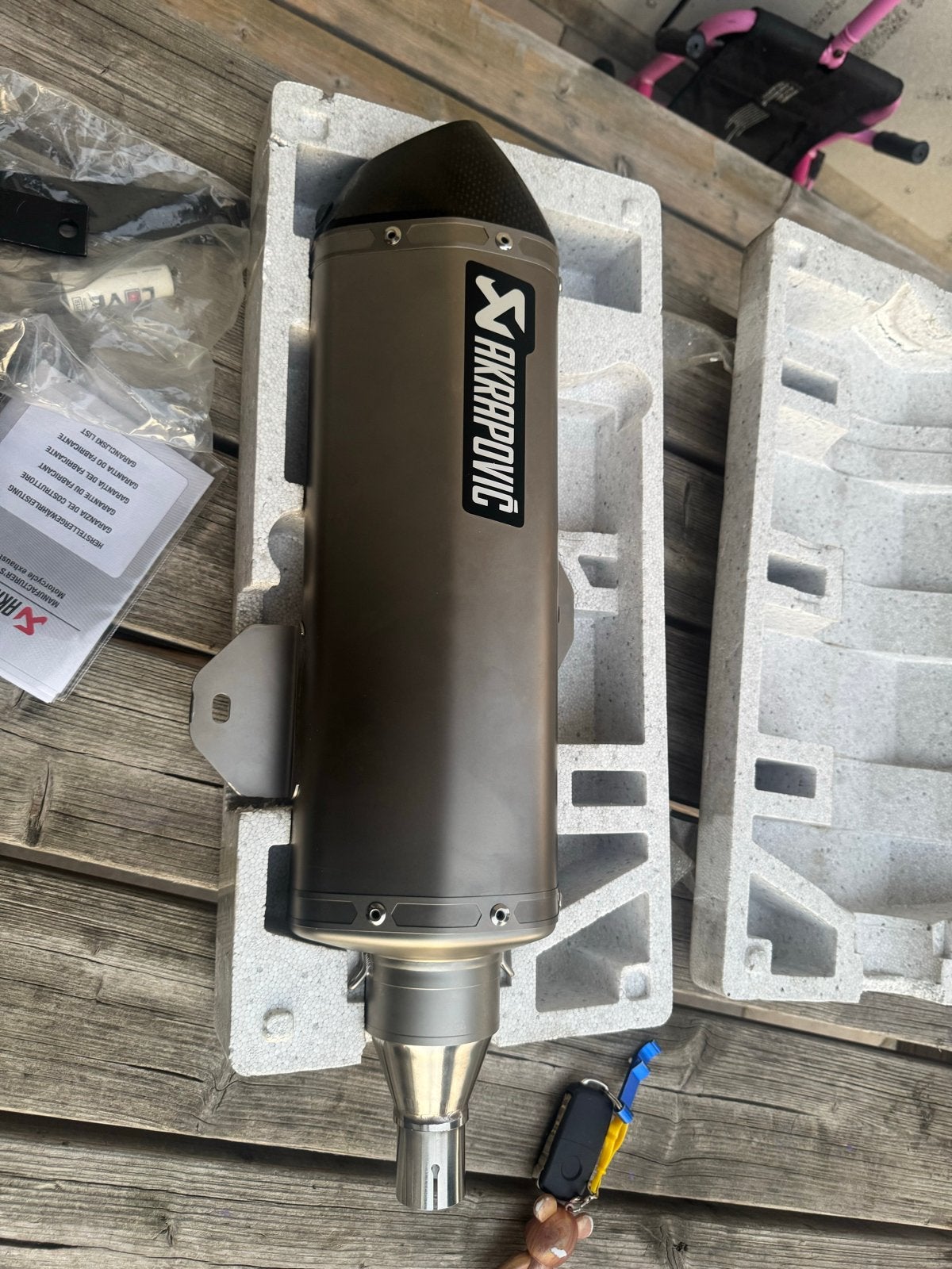 Akrapovic uitlaatdemper - Nieuw in doos, Ophalen of Verzenden, Nieuw