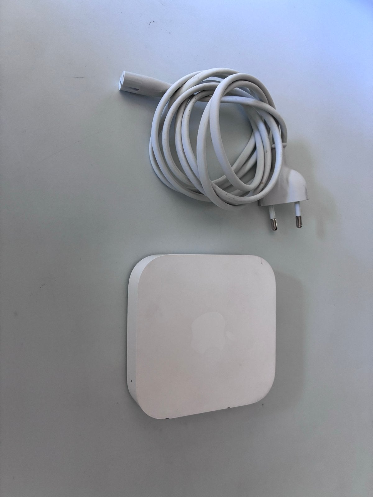Apple AirPort Express A1392, Computers en Software, Routers en Modems, Ophalen of Verzenden, Gebruikt, Router