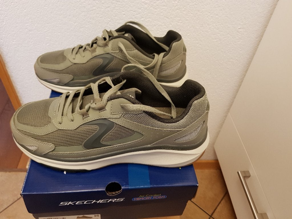 Skechers Air-Cooled Memory Foam Sneakers - Maat 47.5, Kleding | Heren, Overige kleuren, Nieuw, Ophalen of Verzenden, Sneakers of Gympen
