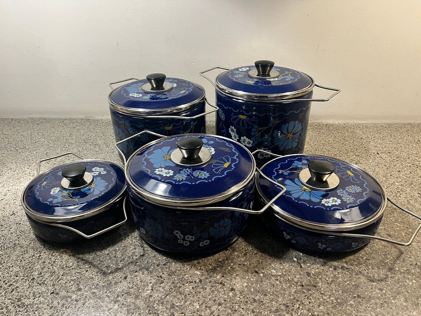 Manocchi vintage emaille italiaanse pannen. Zware pannen, Huis en Inrichting, Keuken | Potten en Pannen, Ophalen
