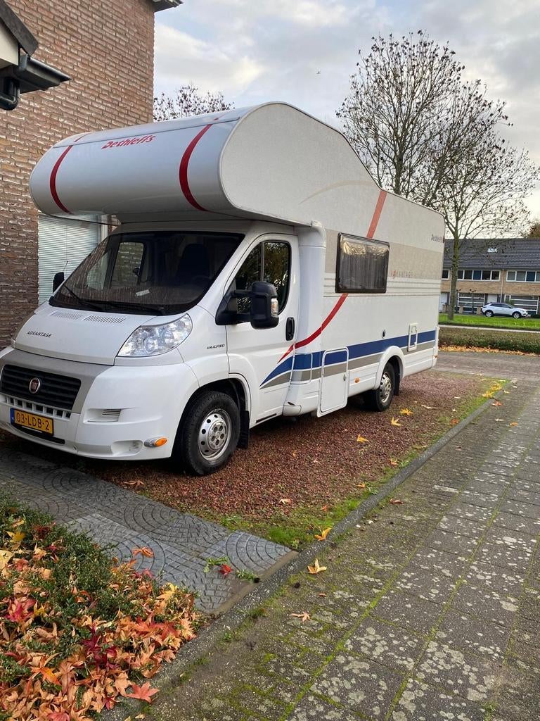 Camper, Dethleffs Advantage Alkoof - Klaar voor Avontuur!, Particulier, Half-integraal, Dethleffs