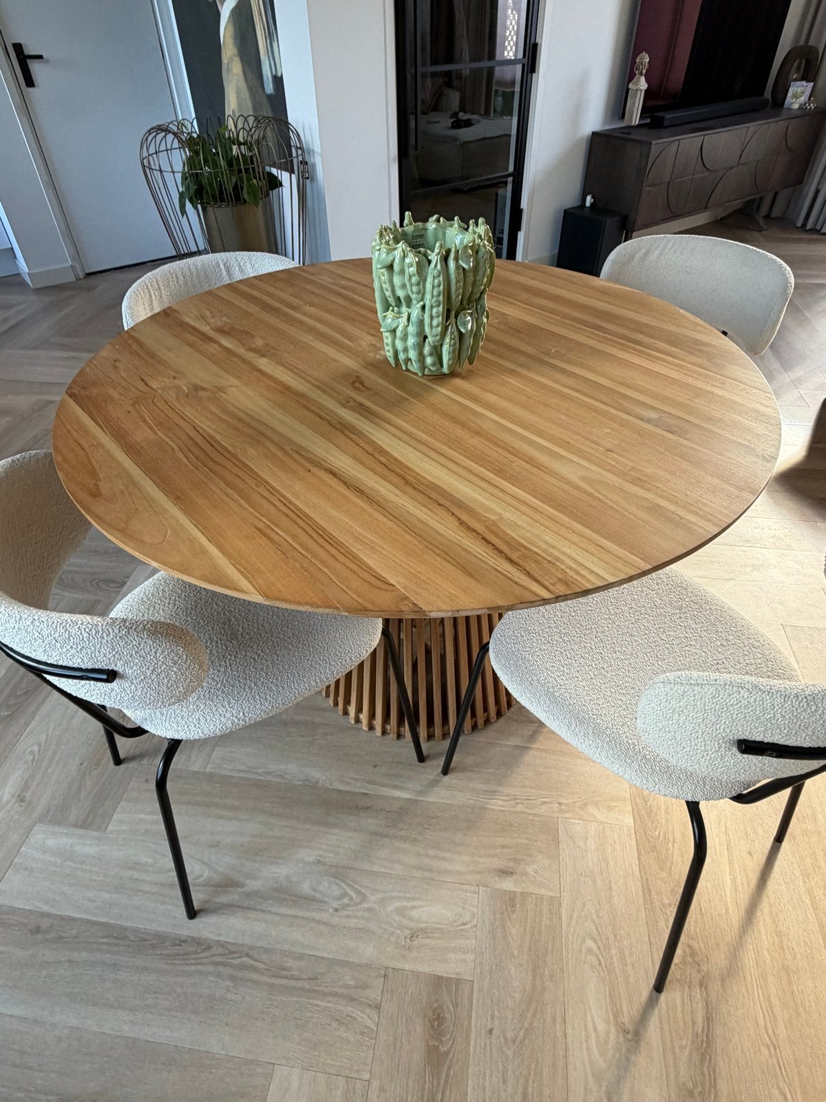 Kave Home Teakhouten Eettafel - Rond, Ophalen, 100 tot 150 cm, Zo goed als nieuw, Vier personen