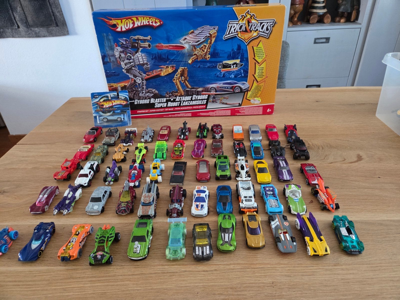 59 hot wheels en baan, Kinderen en Baby's, Ophalen of Verzenden, Zo goed als nieuw