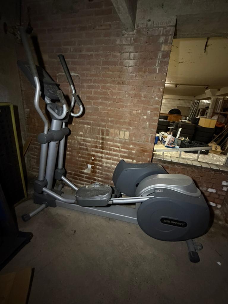 Crosstrainer JNB sports, Sport en Fitness, Fitnessmaterialen, Ophalen, Gebruikt, Overige typen