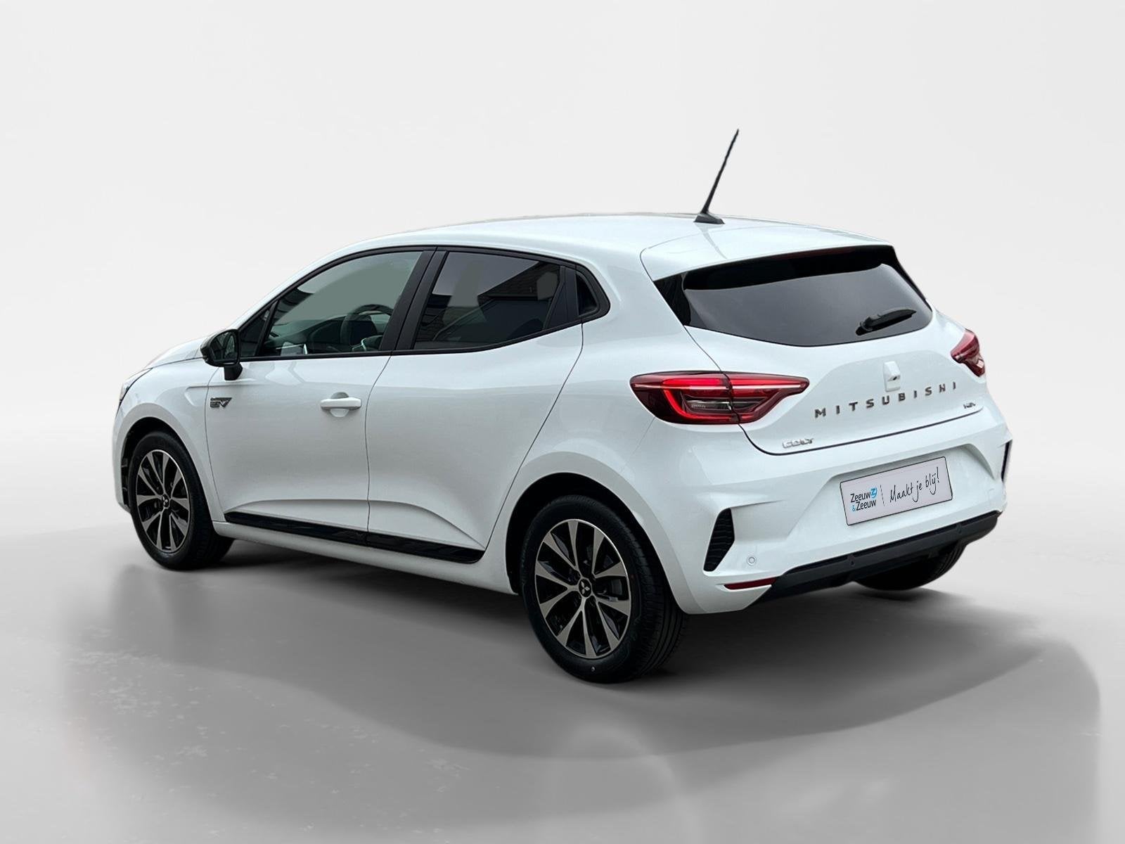 Mitsubishi Colt 1.6 HEV Intense | Automaat | Apple Carplay |, Auto's, 12 maanden, Stof, Euro 6, Hybride Elektrisch/Benzine